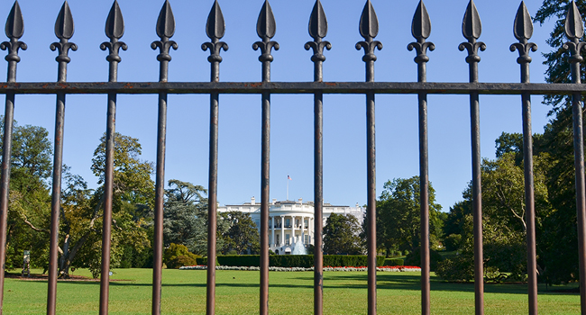 White House Fence gets Spikes for Security