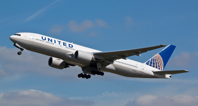United Airlines Will Pay Bug Hunters in Air Miles