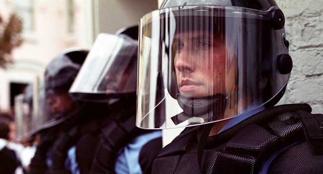 The Pros and Cons of Covert and Overt Armor for Security Personnel