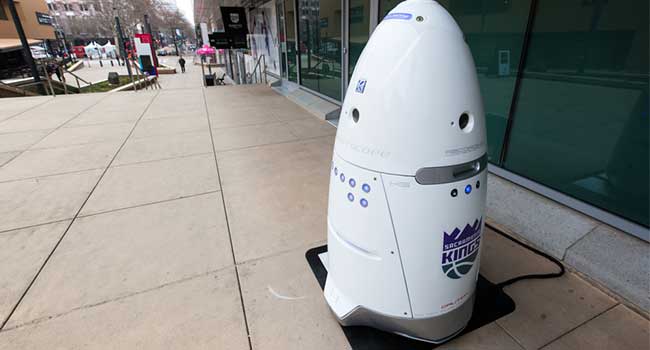 California Mall Employs Security Robot