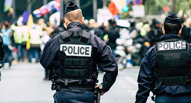 Police Forces Take the Streets After Netherlands Telephone Outage