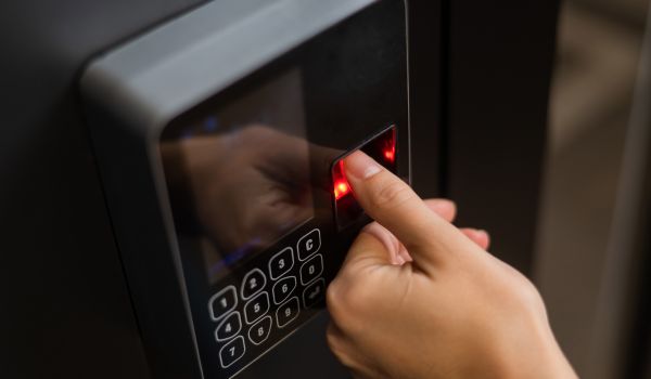 Person scanning fingerprint 