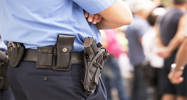 Security Guard Shoots Knife-wielding Man at Mental Health Home