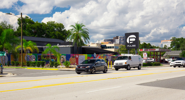Hundreds Gather to Remember Pulse Nightclub Victims