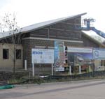 pet shelter