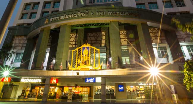 Blast at Bangkok Hospitals Injures 24