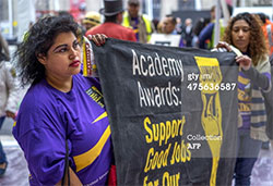 2014 Oscars Debut Protesting Security Guards